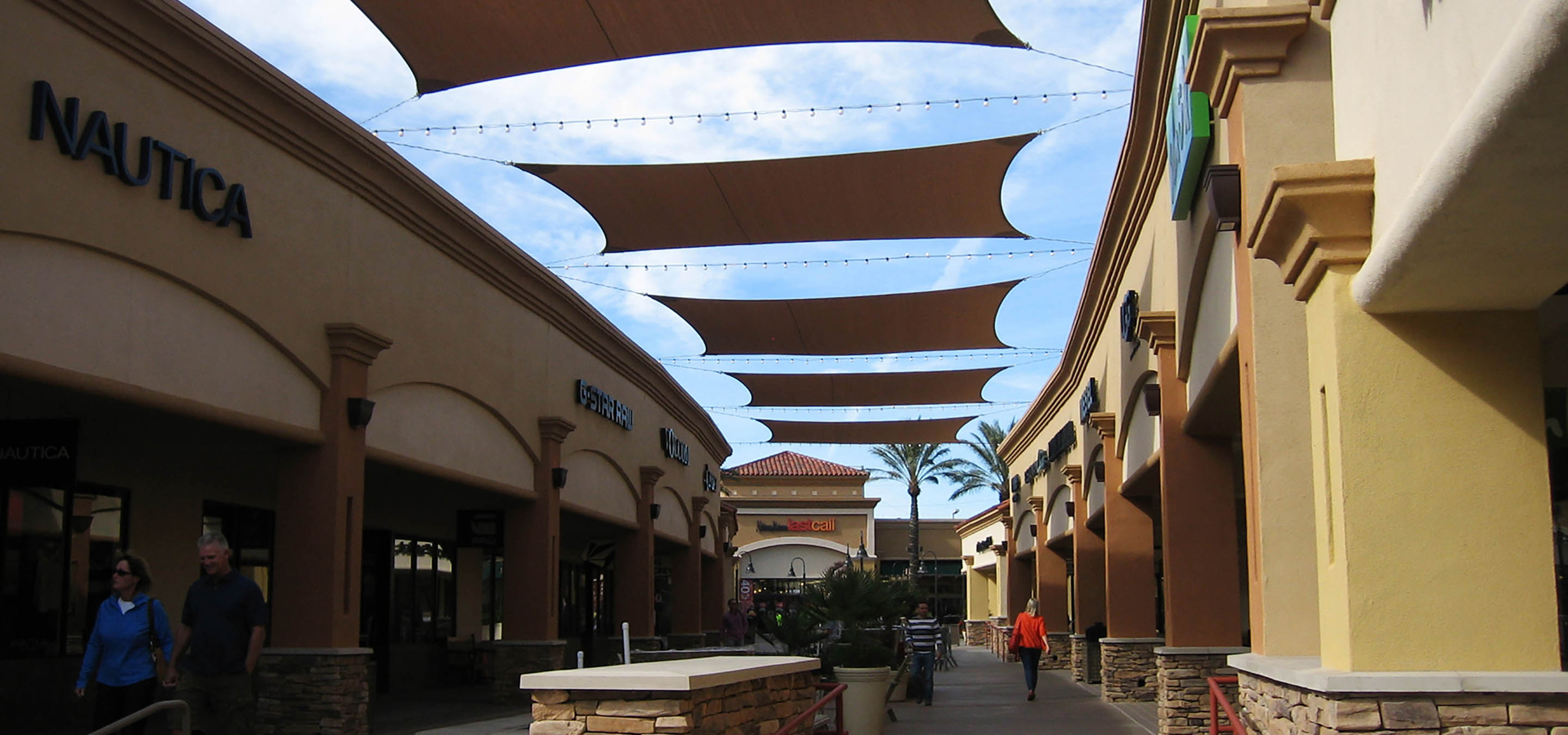 Desert Hills Premium Outlets - Architects Orange
